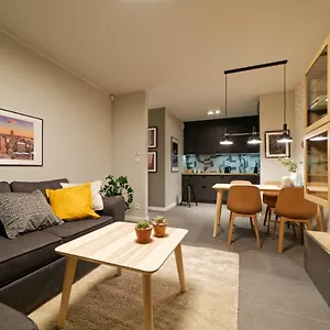 martikal-apartment-pkp.poznan-hotels.com/