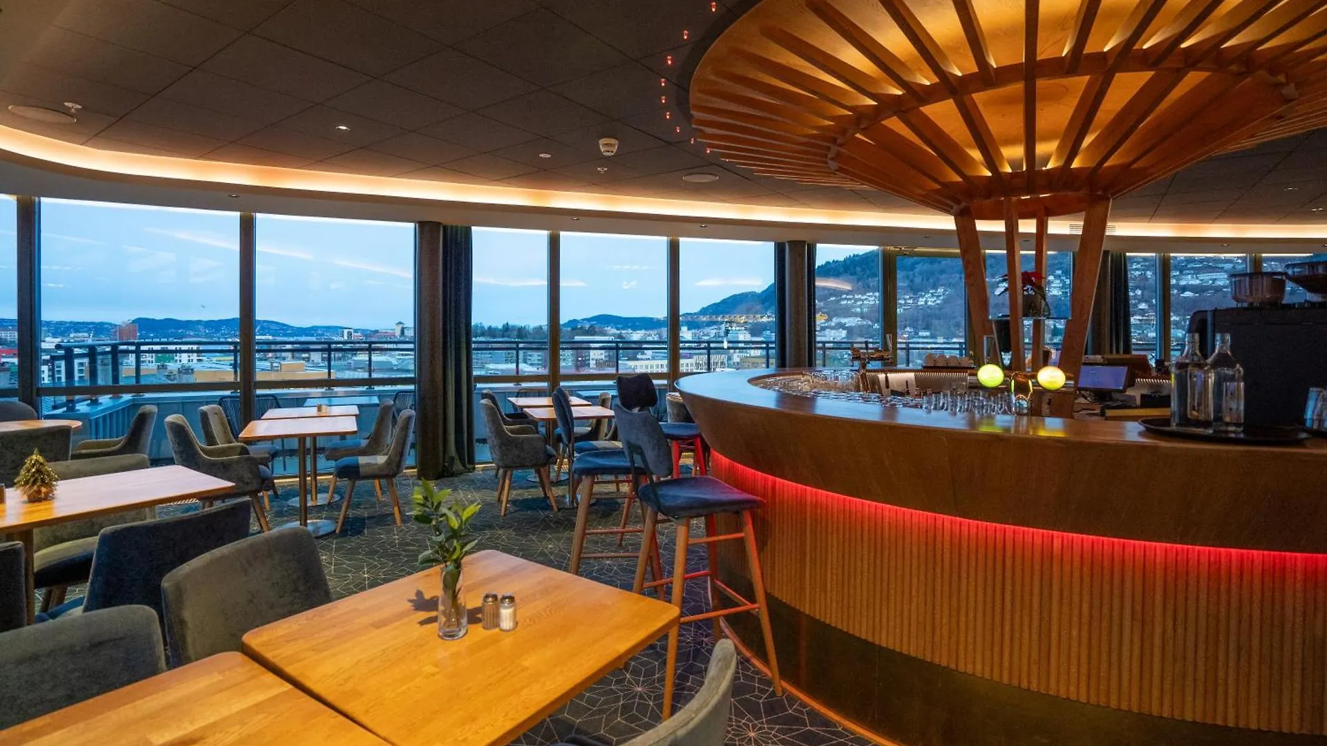 Magic Hotel Solheimsviken Bergen 3*,  Noruega